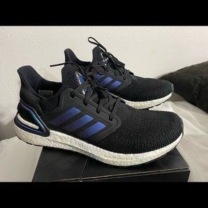 Ultraboost 20 core black/violet stripes size 9 1/2 Mens